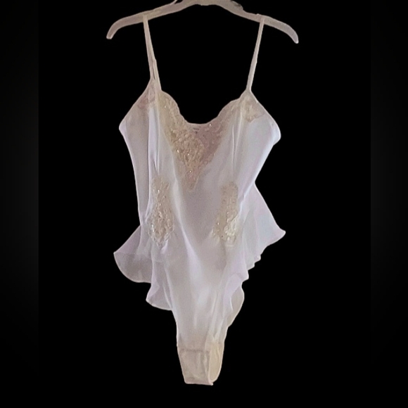 Vintage Victoria's Secret Teddy Bridal Bodysuit, size M - Picture 2 of 16